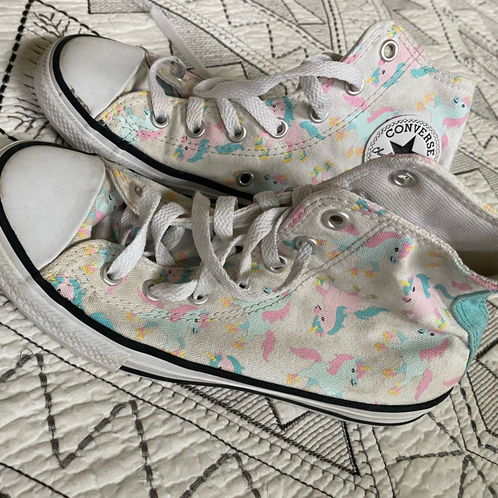 Converse All Star Girls Rainbow Unicorn Skates High Top White Junior SZ 2Y Shoes